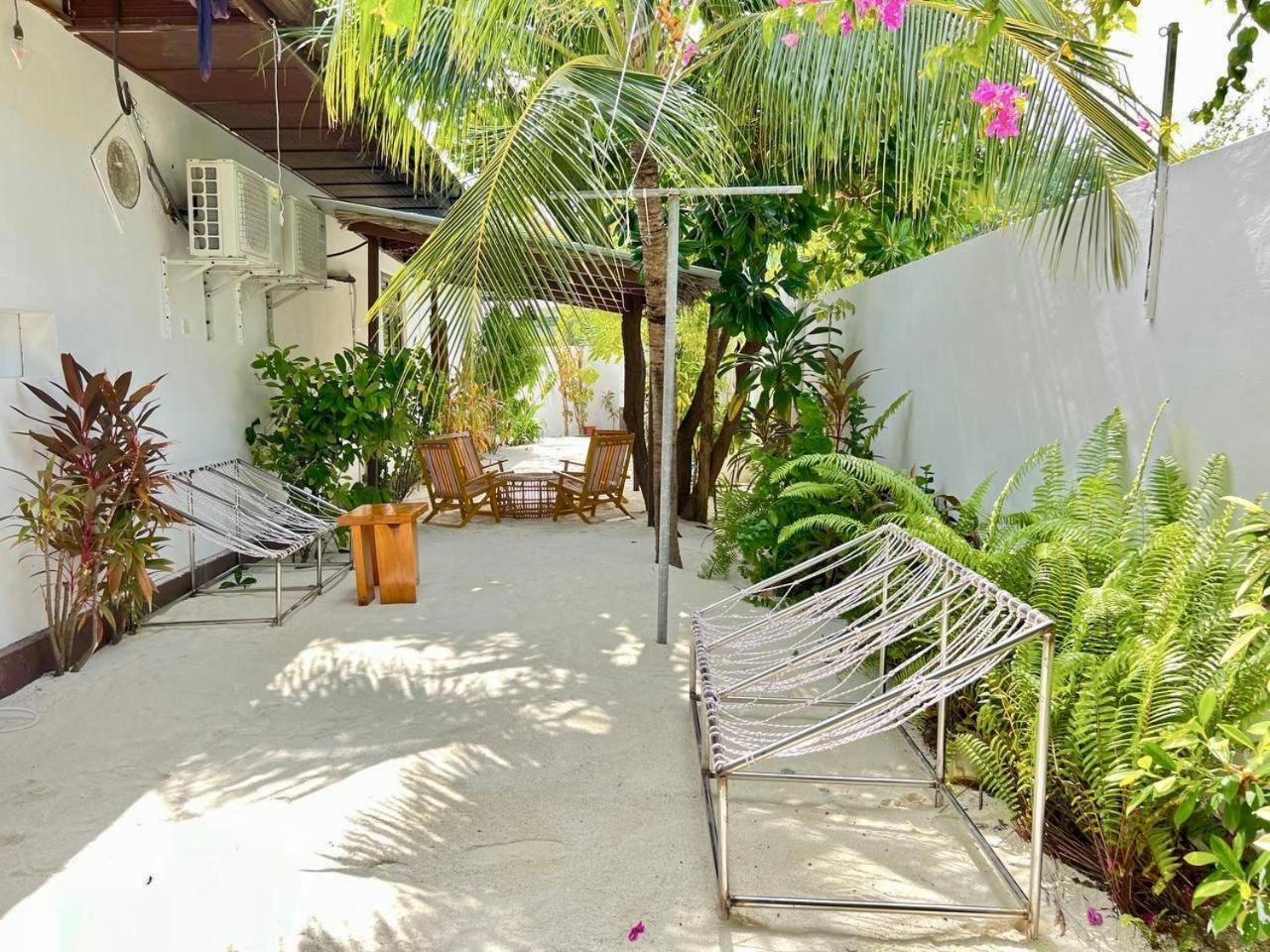 Bougan Villea Retreat Бодуфолуду Экстерьер фото