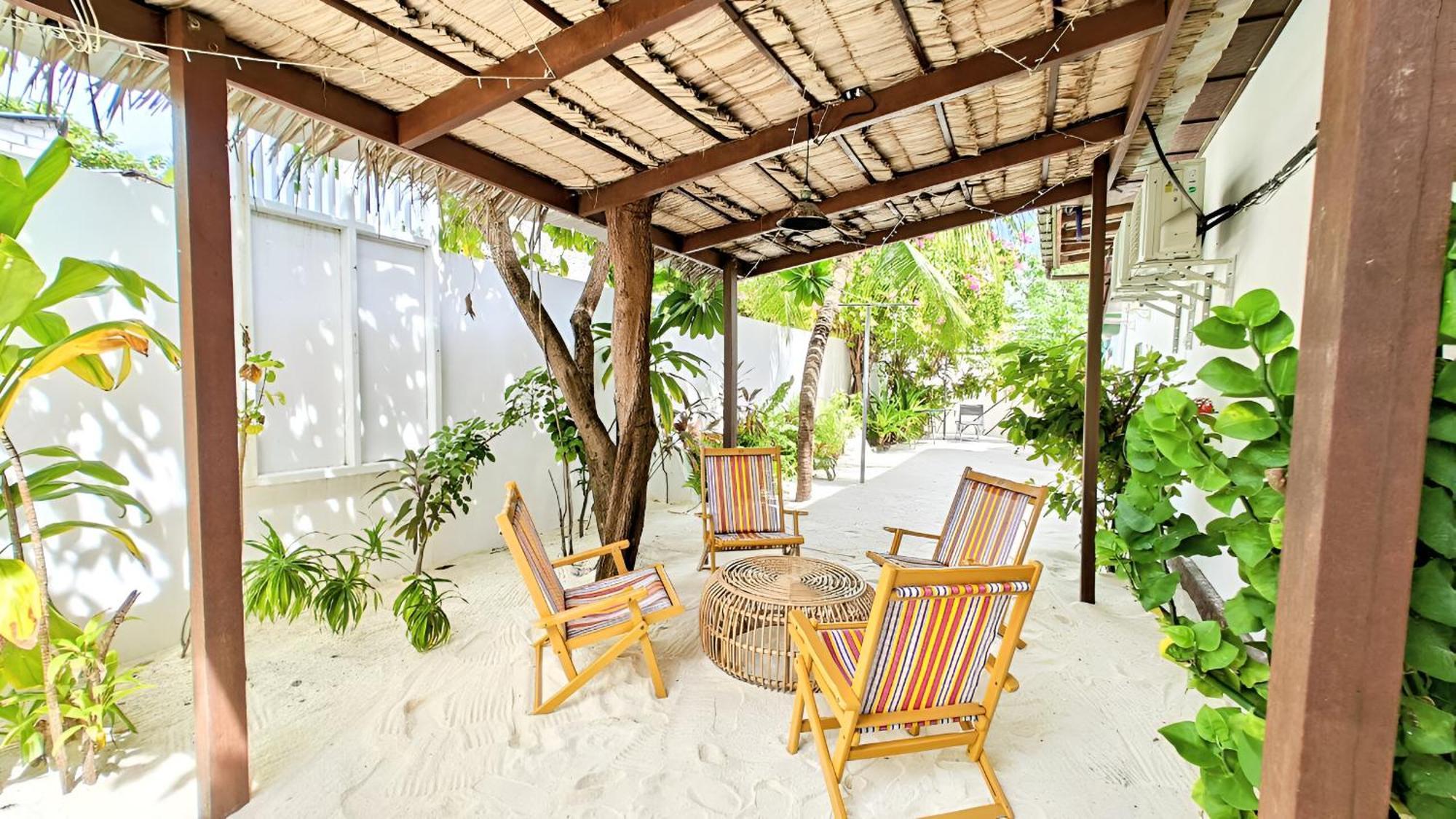 Bougan Villea Retreat Бодуфолуду Экстерьер фото